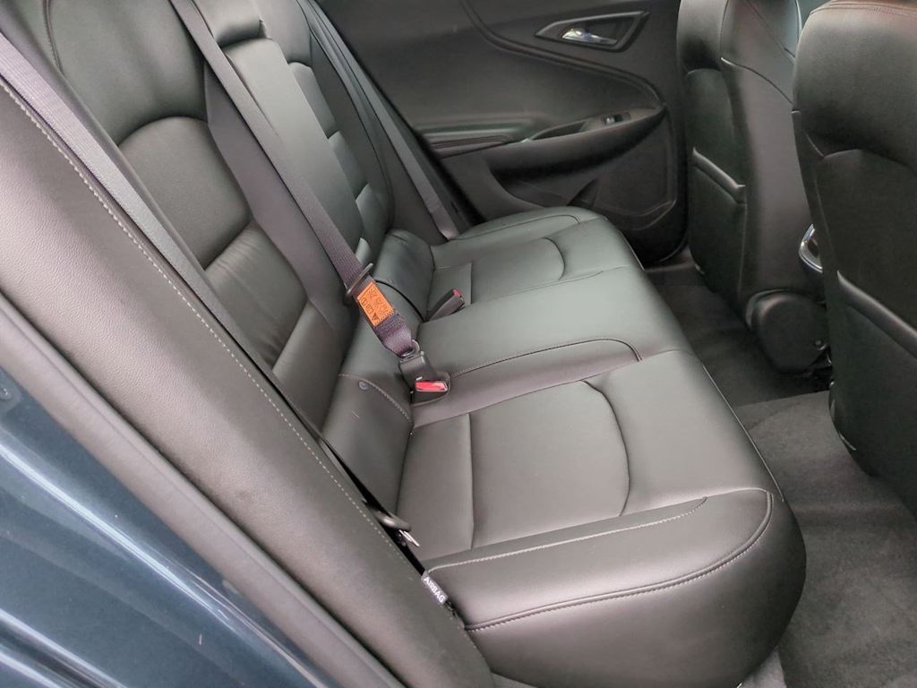 Thumbnail: 2020 Chevrolet Malibu - 26