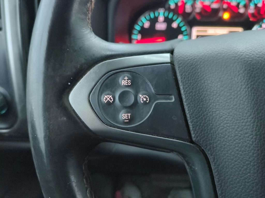 Thumbnail: 2015 Chevrolet Silverado 1500 - 27