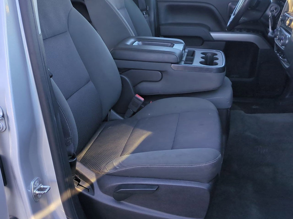 Thumbnail: 2015 Chevrolet Silverado 1500 - 26