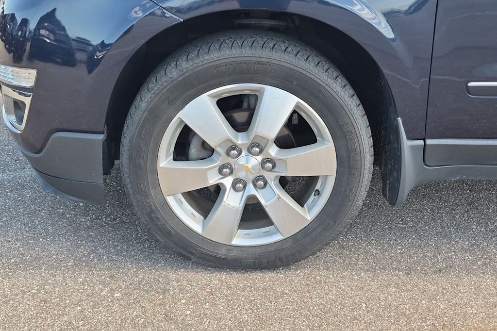 Thumbnail: 2015 Chevrolet Traverse - 8