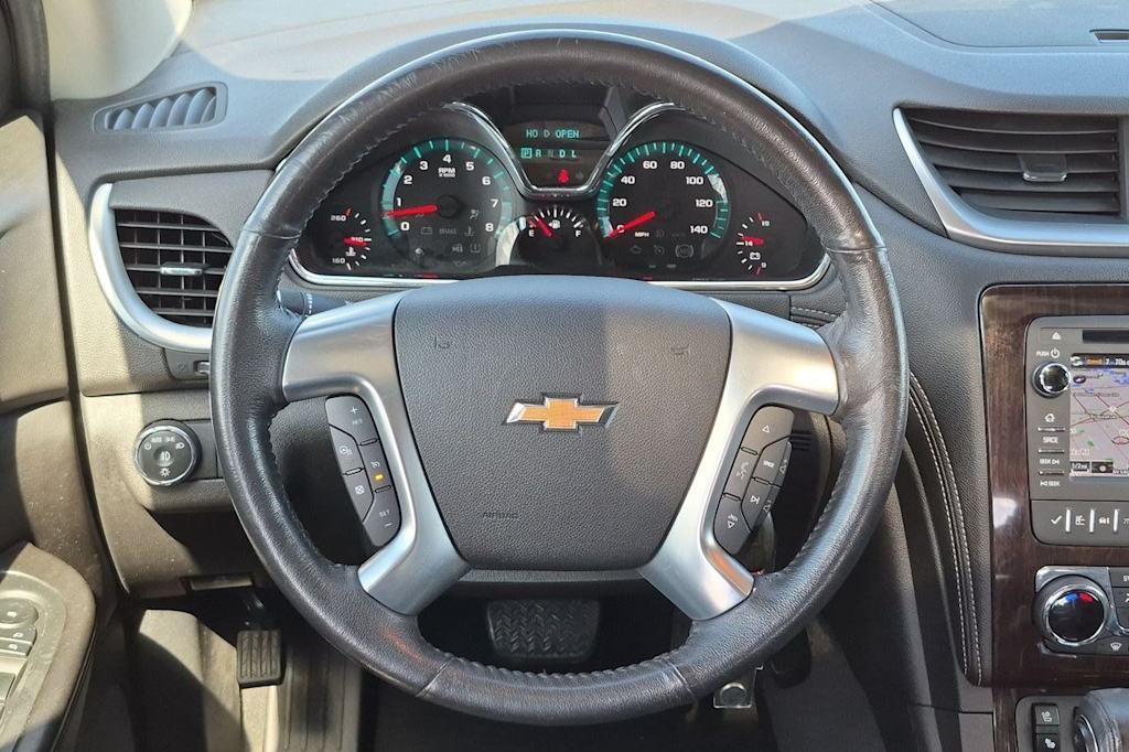 Thumbnail: 2015 Chevrolet Traverse - 14