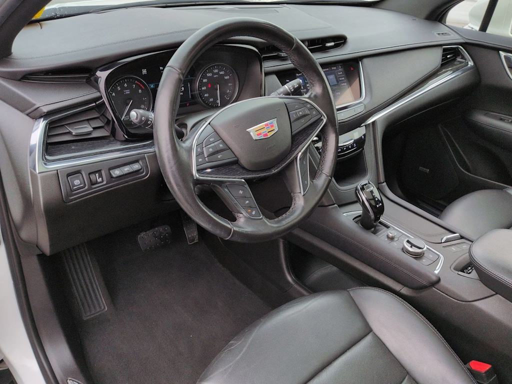 Thumbnail: 2020 Cadillac XT5 - 2