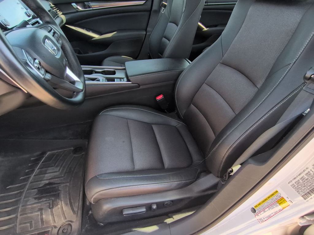 Thumbnail: 2019 Honda Accord - 11