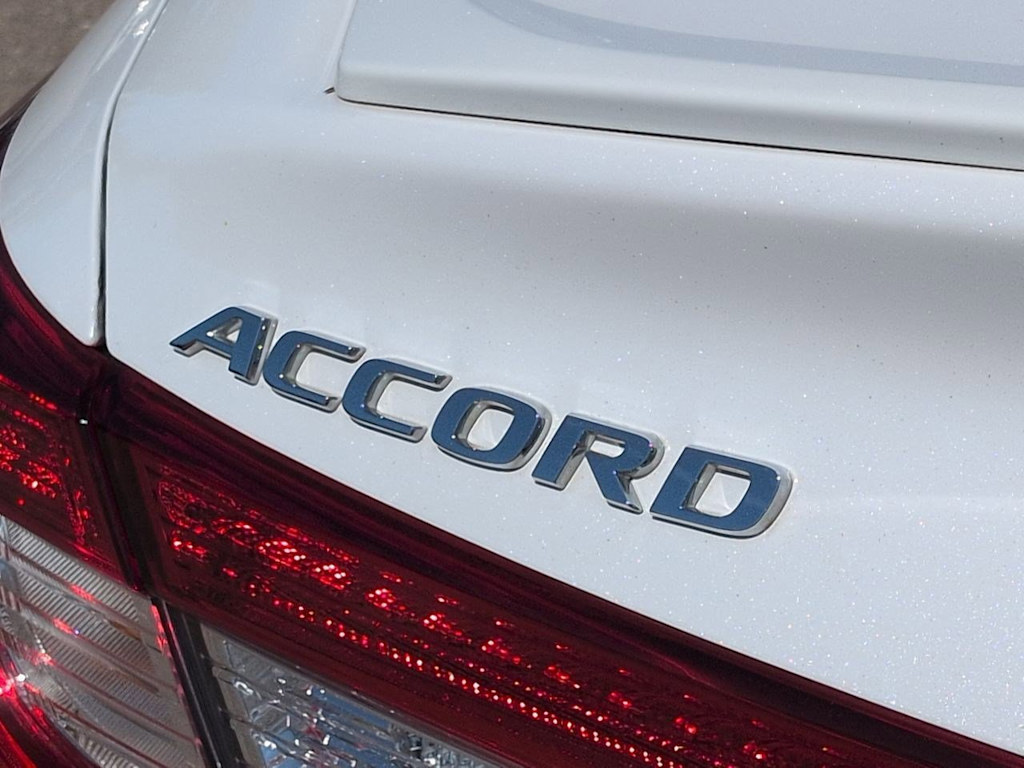 Thumbnail: 2019 Honda Accord - 25