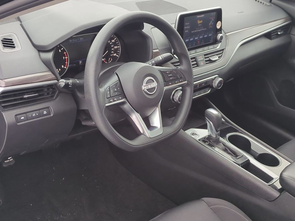 Thumbnail: 2024 Nissan Altima - 2