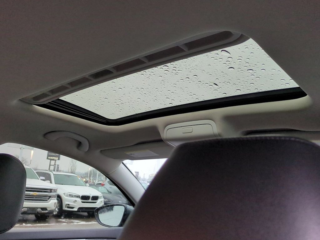 Thumbnail: 2022 Volkswagen Passat - 29