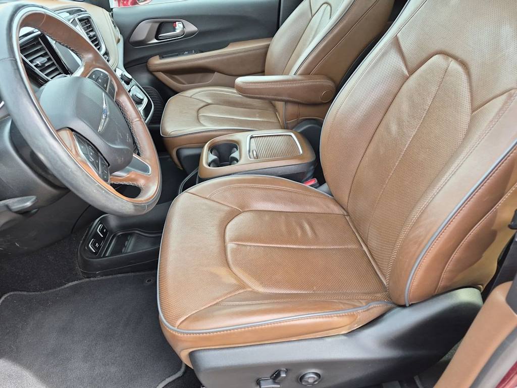 Thumbnail: 2020 Chrysler Pacifica - 11