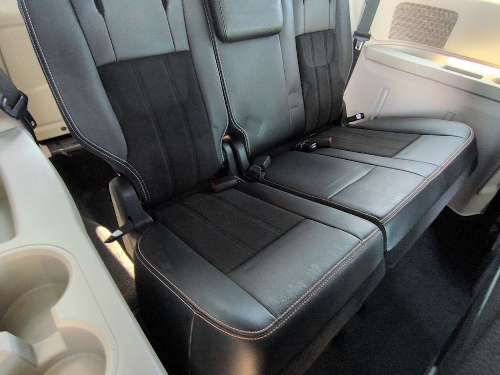 Thumbnail: 2019 Dodge Grand Caravan - 28