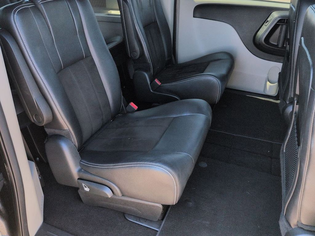 Thumbnail: 2019 Dodge Grand Caravan - 27