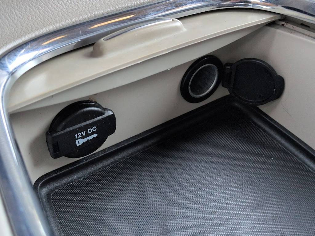 Thumbnail: 2019 Dodge Grand Caravan - 32