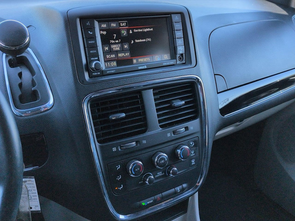 Thumbnail: 2019 Dodge Grand Caravan - 15