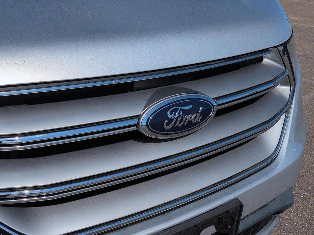 Thumbnail: 2015 Ford Edge - 25