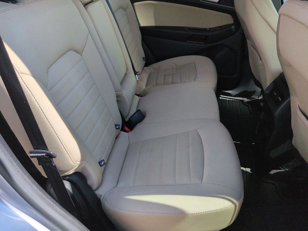 Thumbnail: 2015 Ford Edge - 12