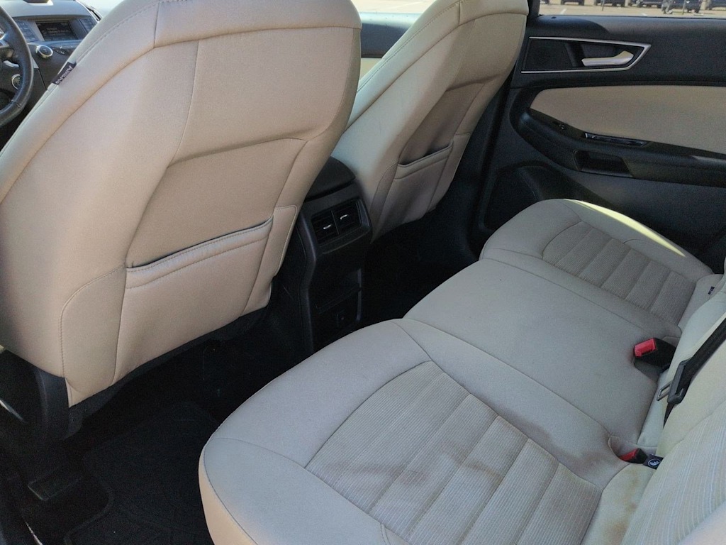 Thumbnail: 2015 Ford Edge - 13