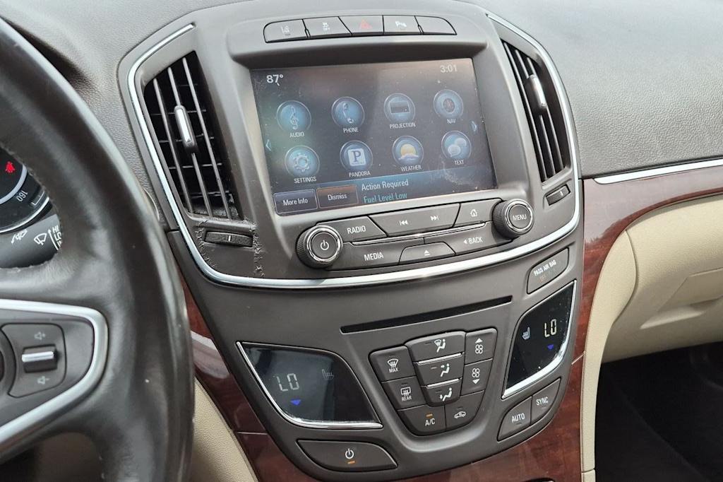 Thumbnail: 2016 Buick Regal - 15