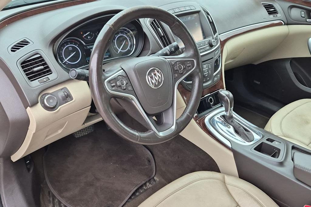 Thumbnail: 2016 Buick Regal - 2