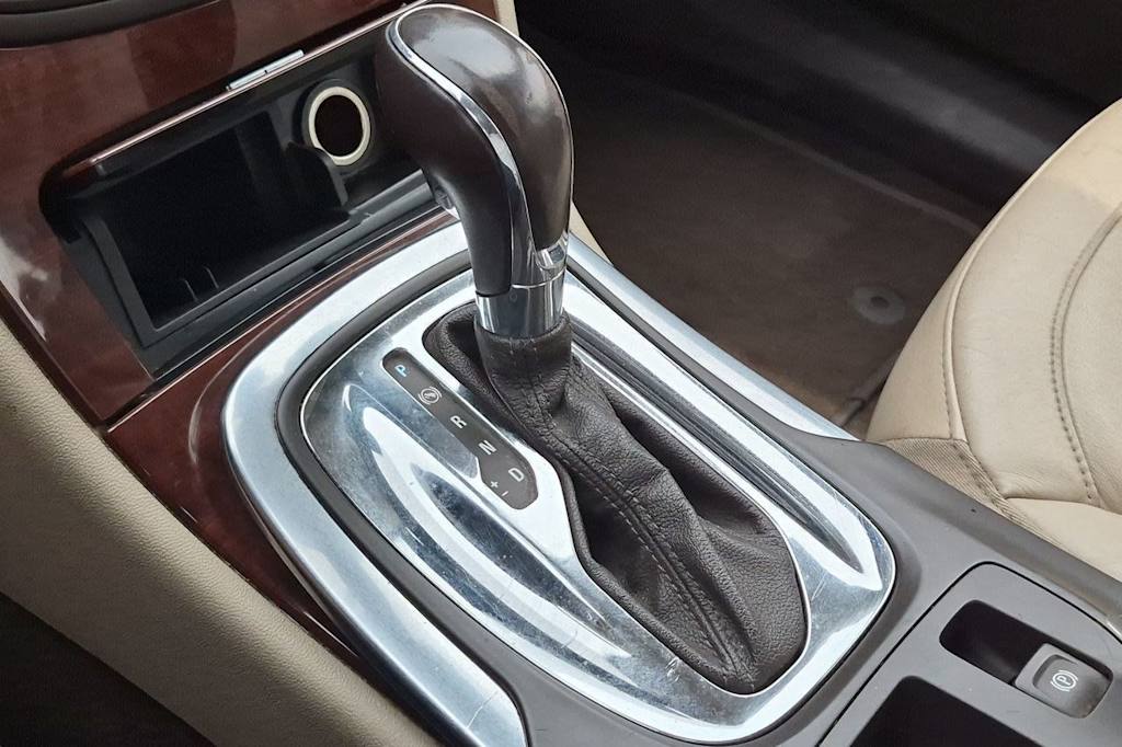 Thumbnail: 2016 Buick Regal - 37