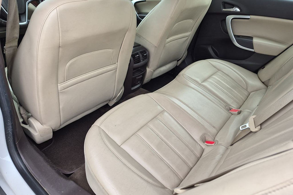 Thumbnail: 2016 Buick Regal - 13