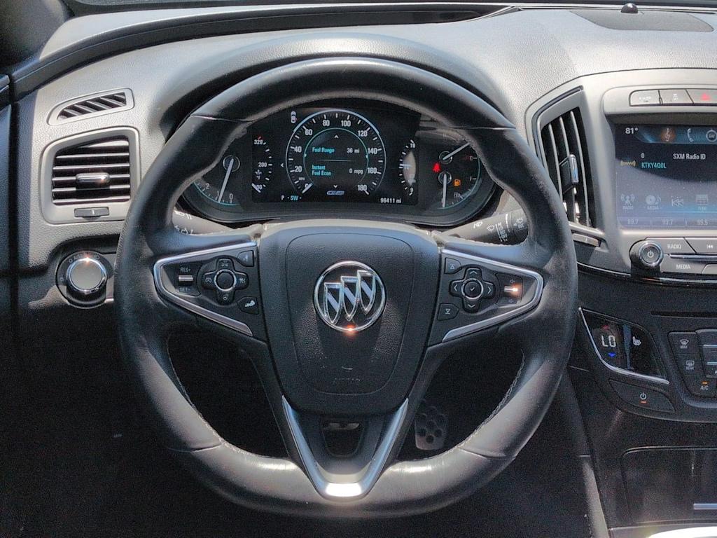 Thumbnail: 2017 Buick Regal - 14