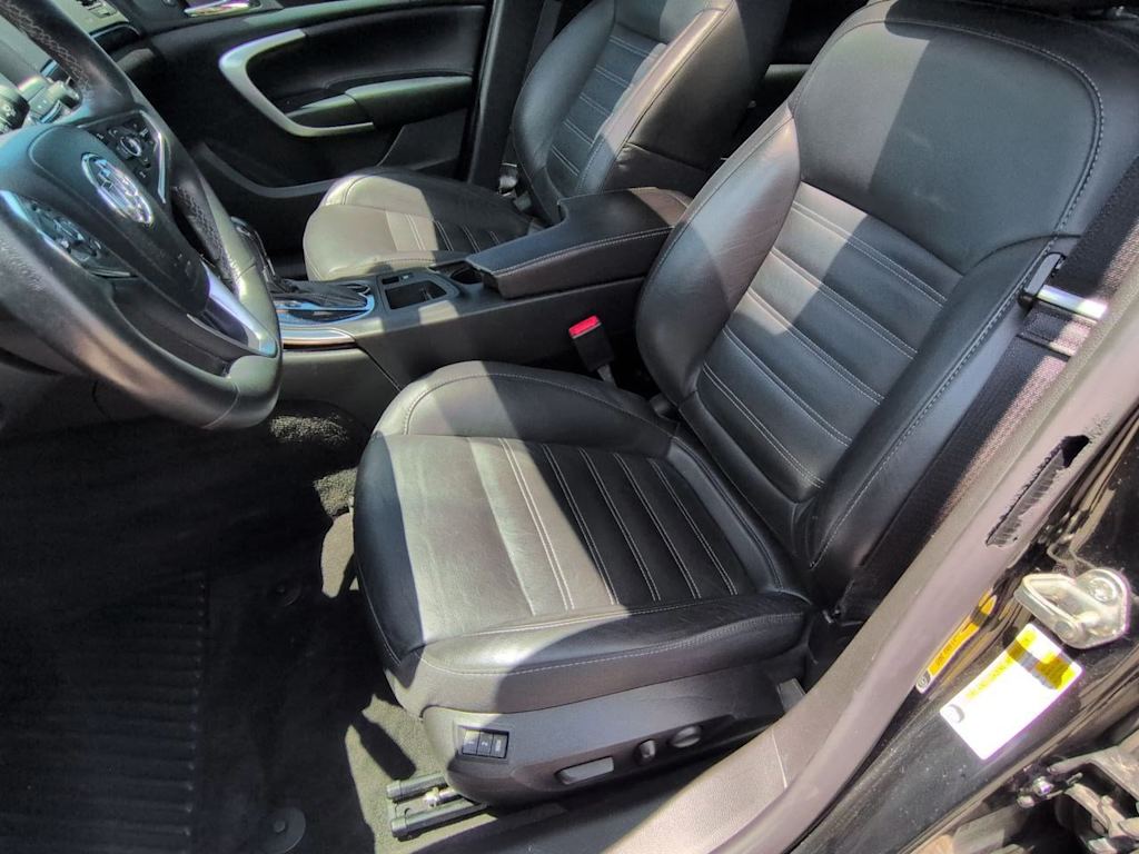 Thumbnail: 2017 Buick Regal - 11