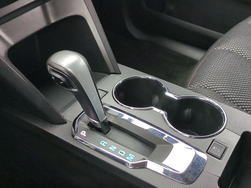 Thumbnail: 2015 Chevrolet Equinox - 15