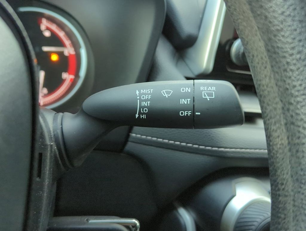2023 Toyota RAV4 LE 29