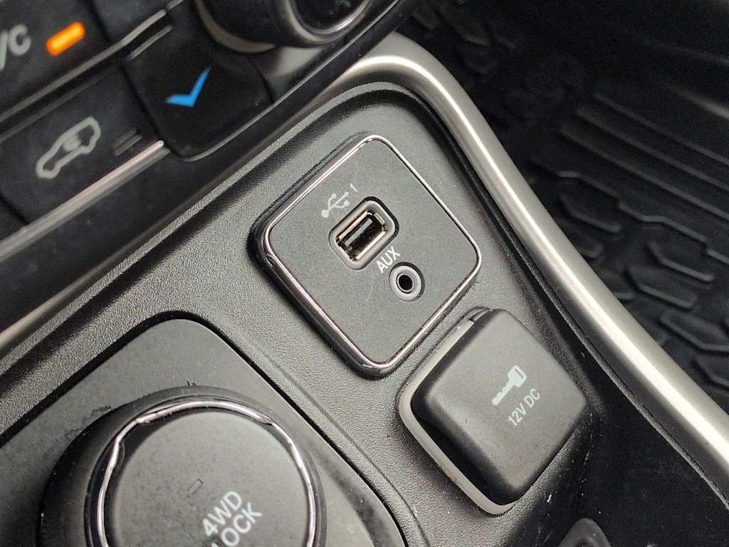 Thumbnail: 2019 Jeep Compass - 17