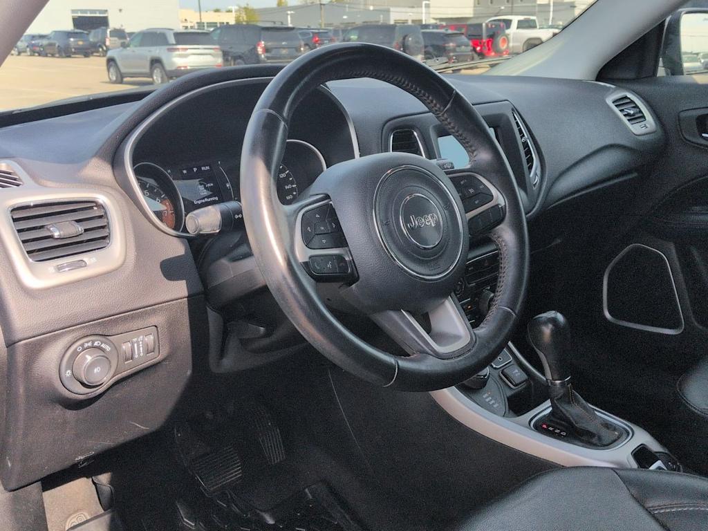 Thumbnail: 2019 Jeep Compass - 2