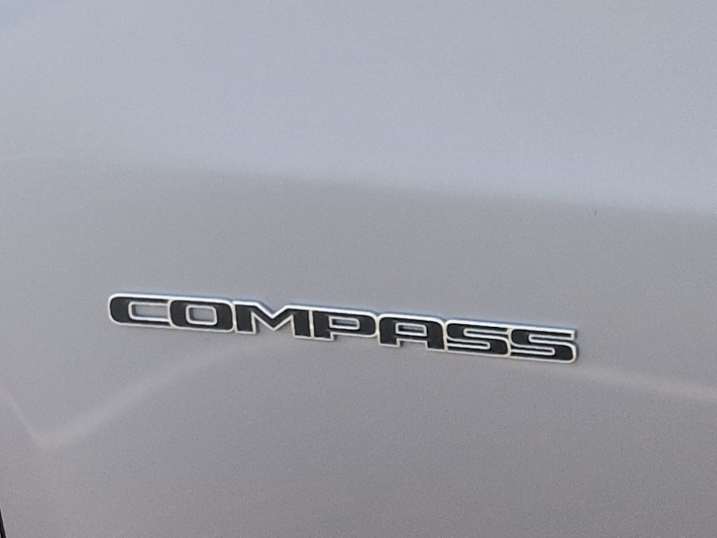Thumbnail: 2019 Jeep Compass - 27