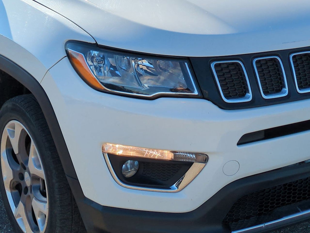 Thumbnail: 2019 Jeep Compass - 23