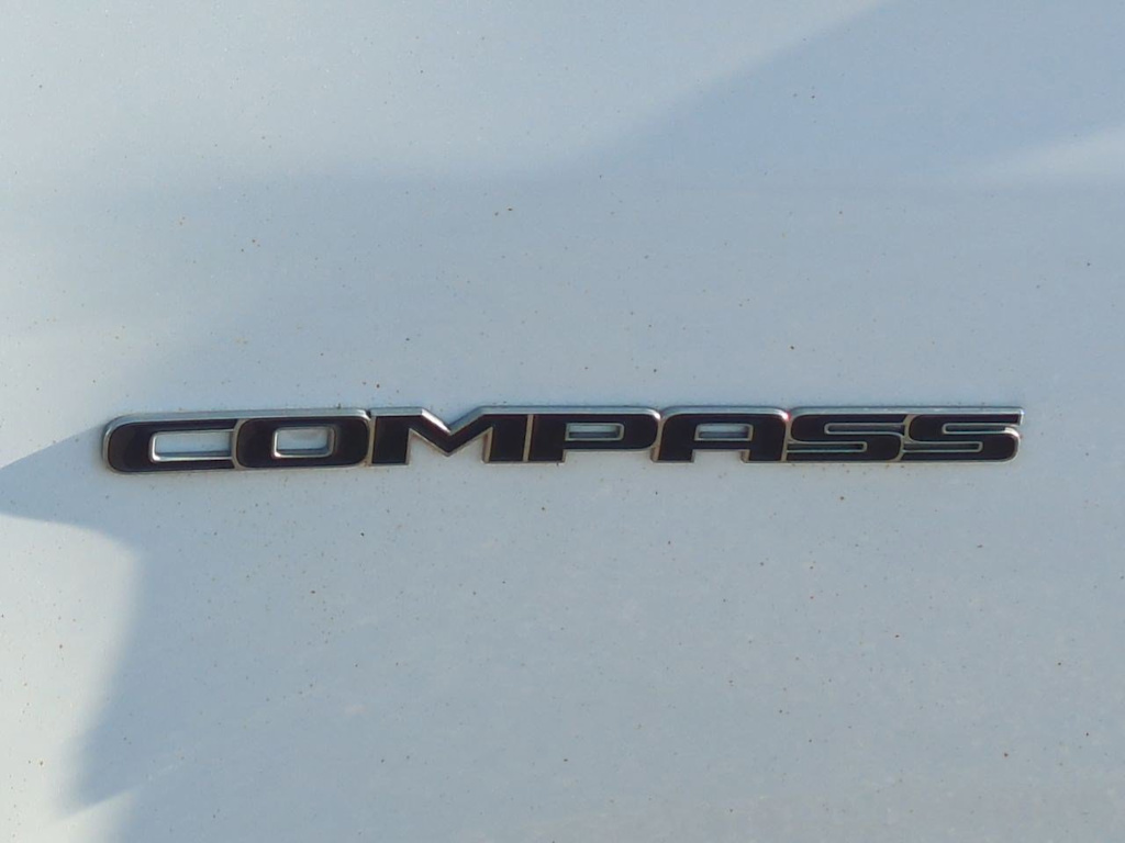 Thumbnail: 2019 Jeep Compass - 24