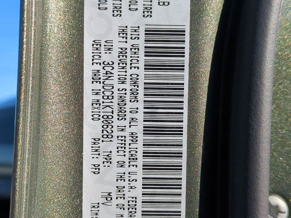 Thumbnail: 2019 Jeep Compass - 19