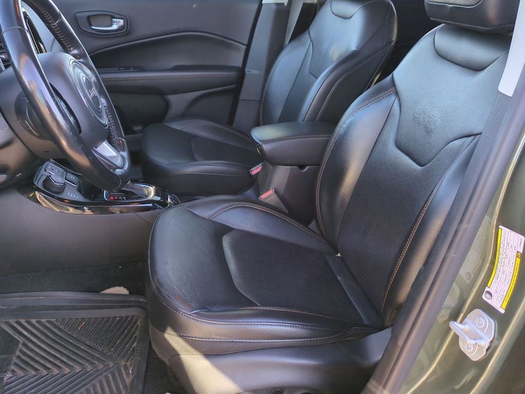 Thumbnail: 2019 Jeep Compass - 10