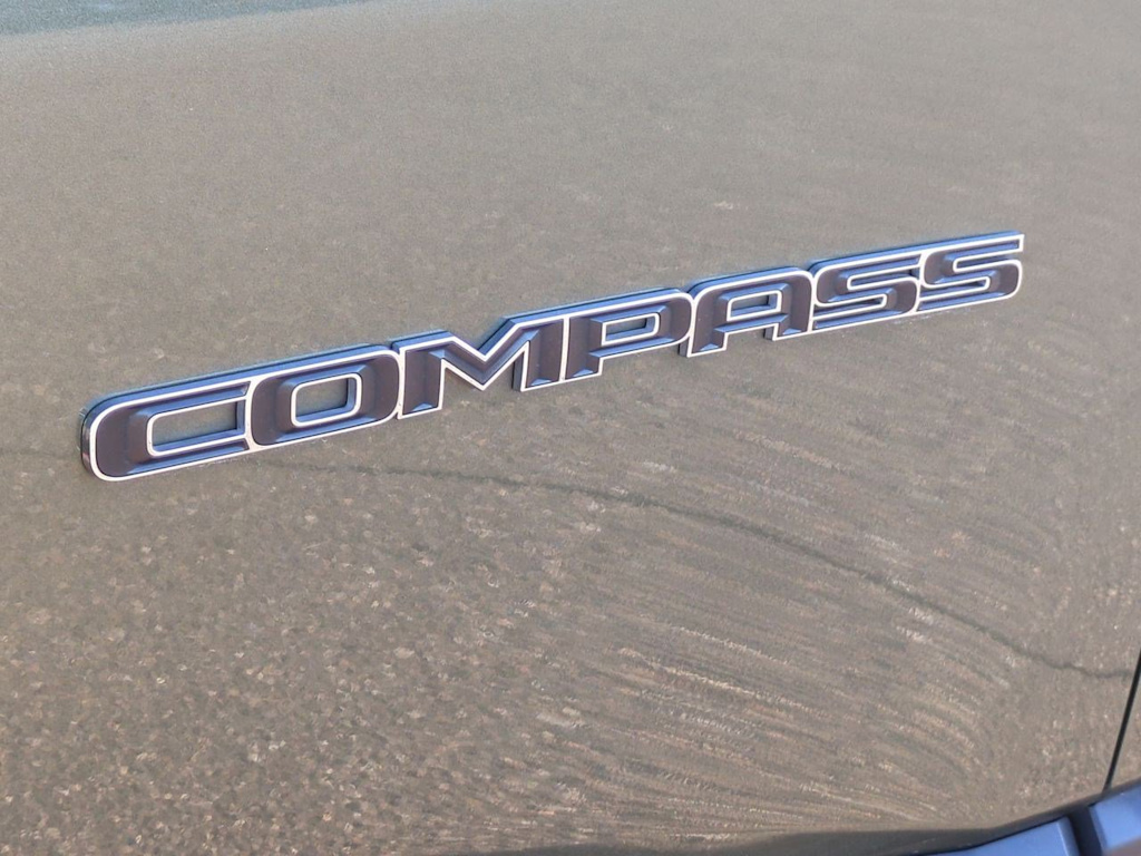 Thumbnail: 2019 Jeep Compass - 7