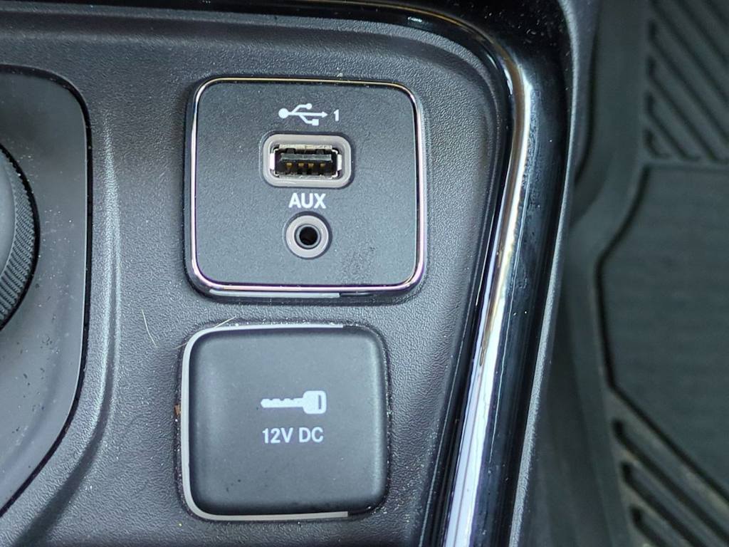 Thumbnail: 2019 Jeep Compass - 32