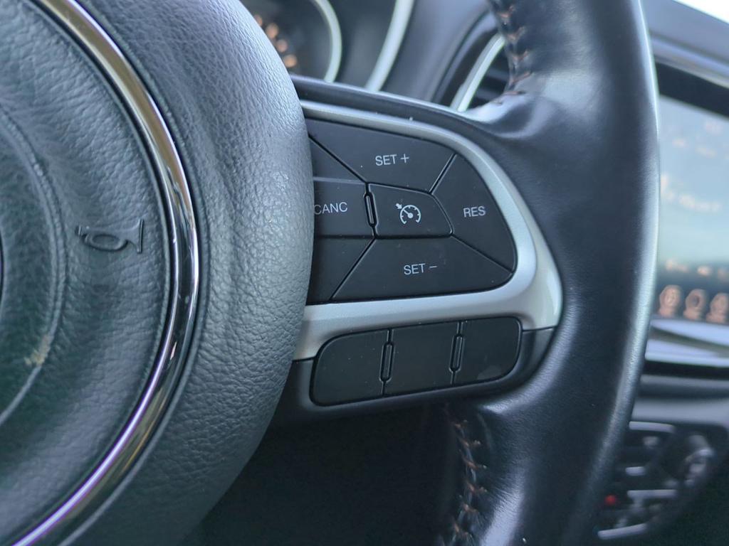 Thumbnail: 2019 Jeep Compass - 28