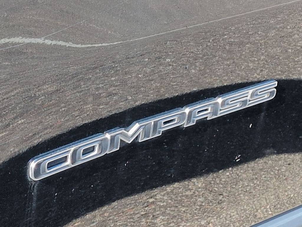 Thumbnail: 2019 Jeep Compass - 7