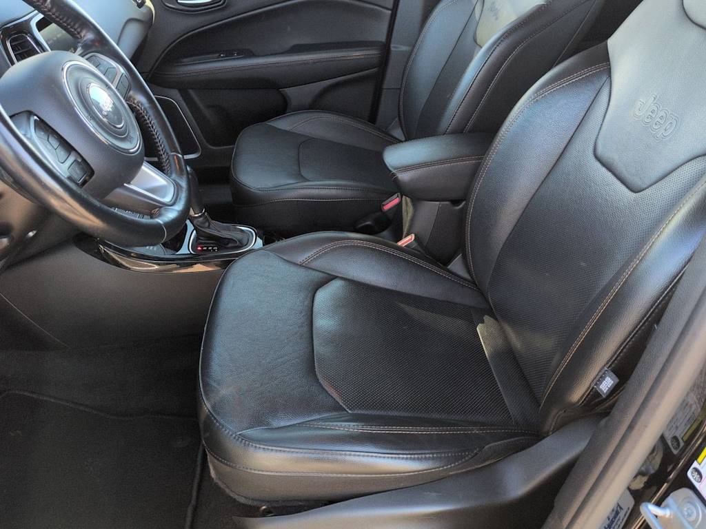 Thumbnail: 2019 Jeep Compass - 11