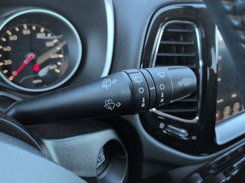 Thumbnail: 2019 Jeep Compass - 30