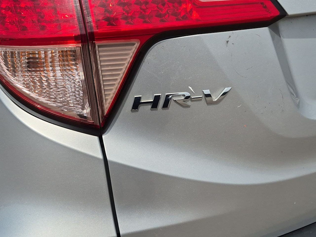 Thumbnail: 2016 Honda HR-V - 24