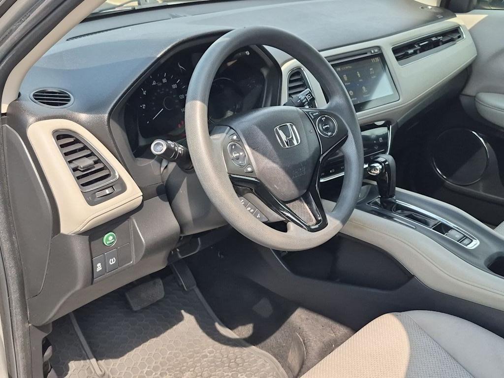 Thumbnail: 2016 Honda HR-V - 2
