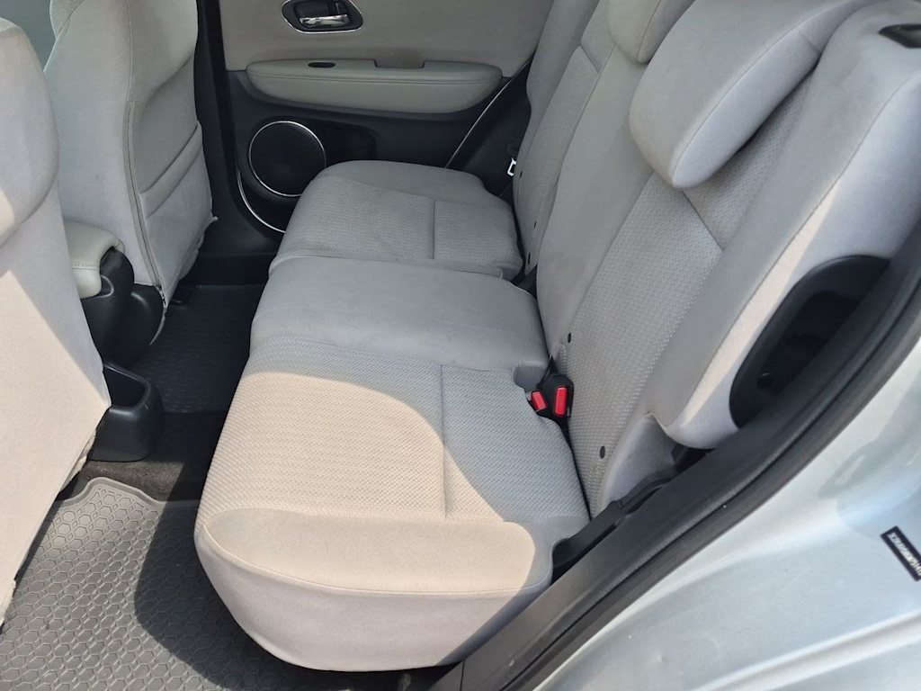 Thumbnail: 2016 Honda HR-V - 26