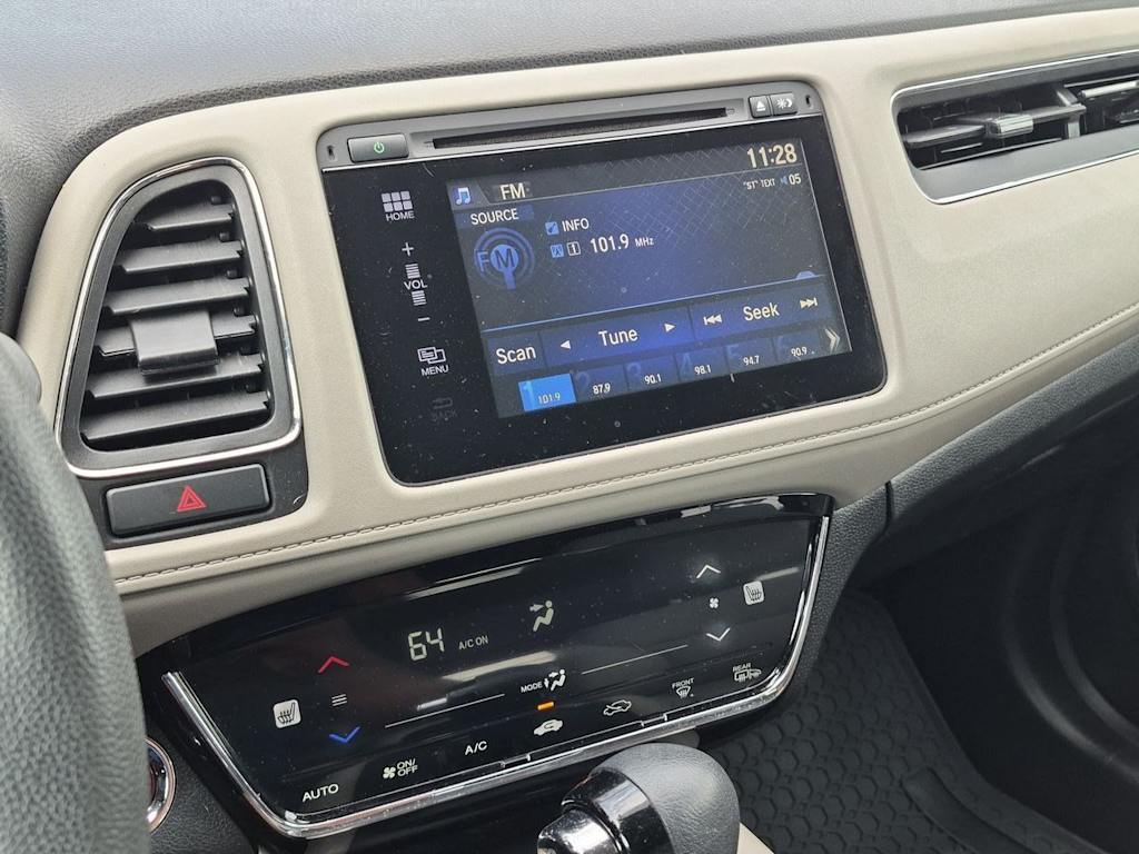 Thumbnail: 2016 Honda HR-V - 15