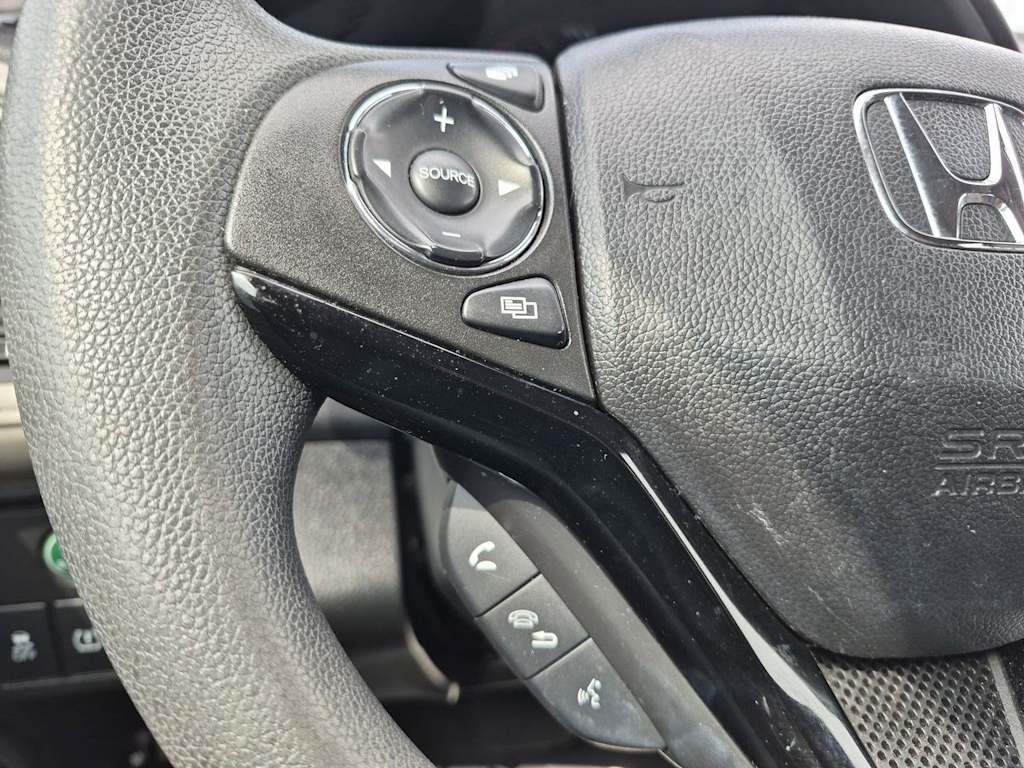 Thumbnail: 2016 Honda HR-V - 28