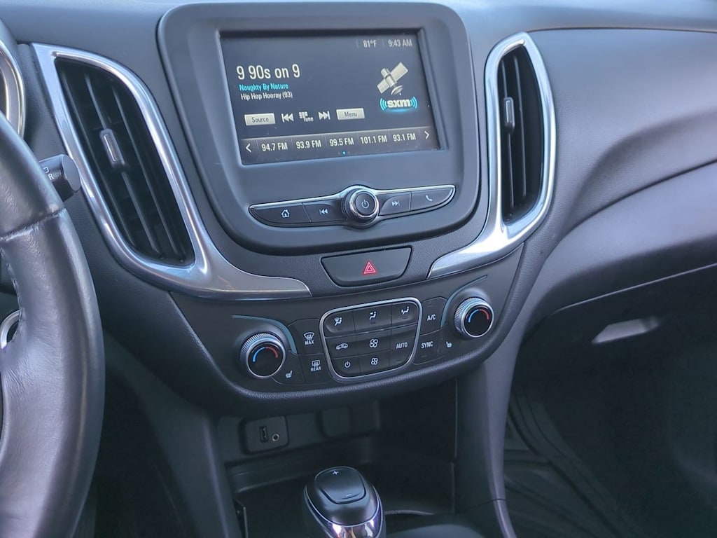 Thumbnail: 2018 Chevrolet Equinox - 14