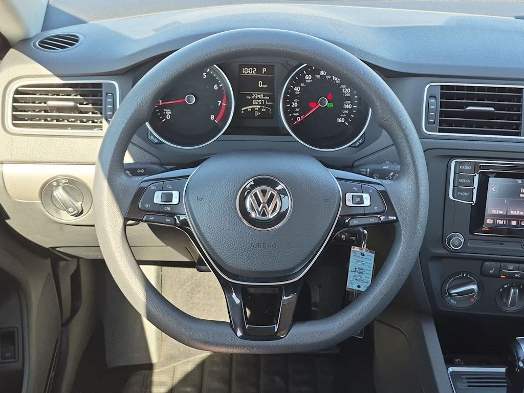 Thumbnail: 2018 Volkswagen Jetta - 14