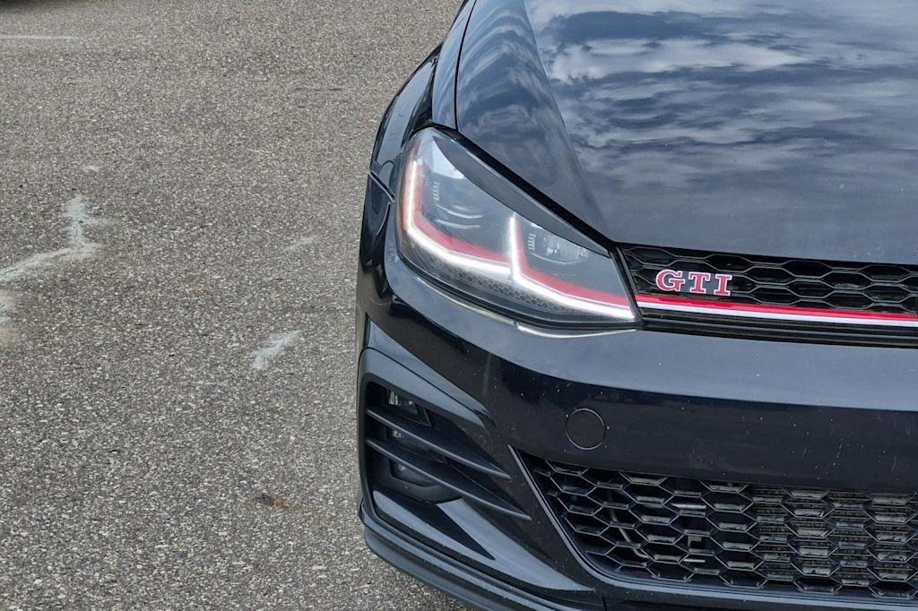 Thumbnail: 2018 Volkswagen Golf - 7