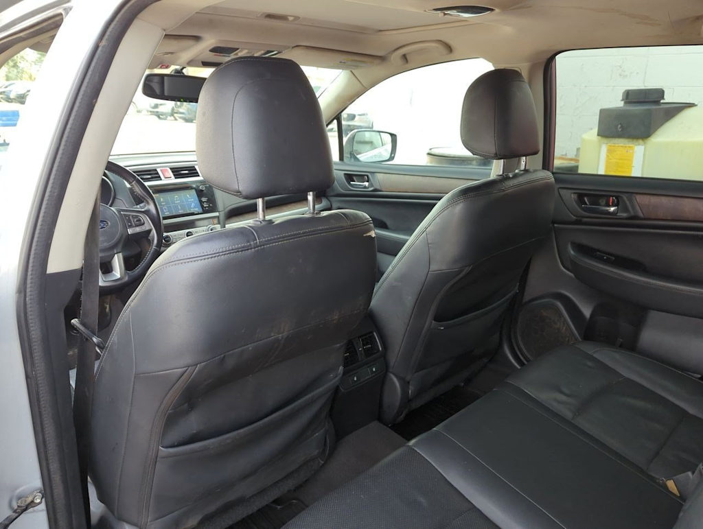 Thumbnail: 2016 Subaru Outback - 12