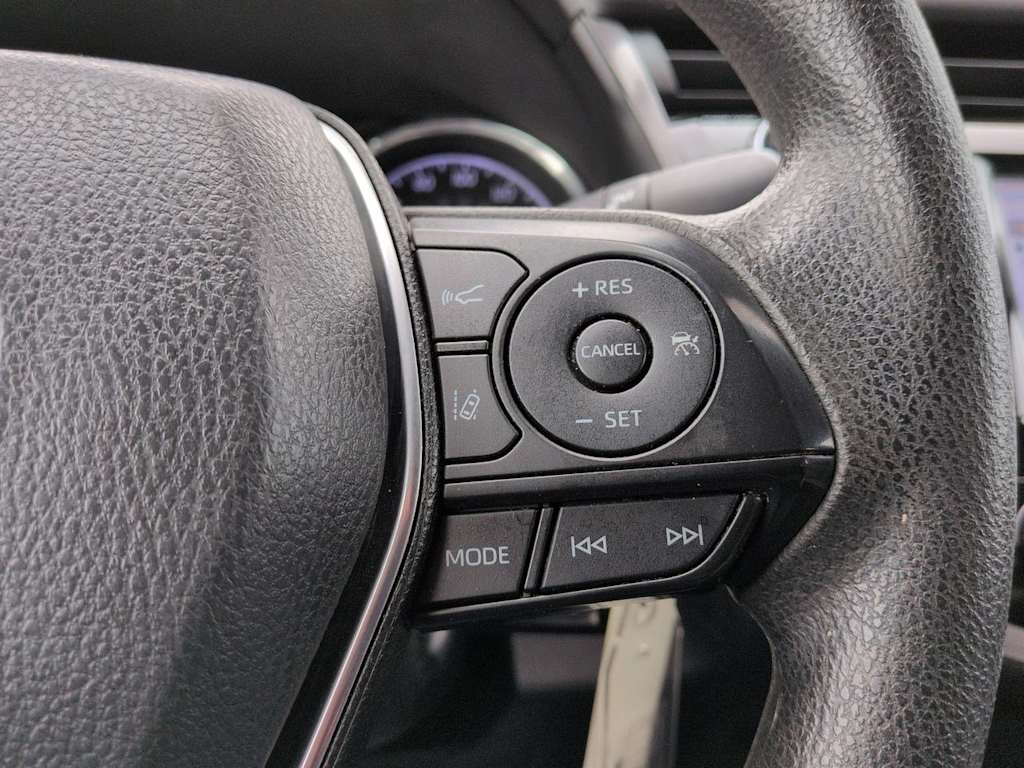 Thumbnail: 2020 Toyota Camry - 28