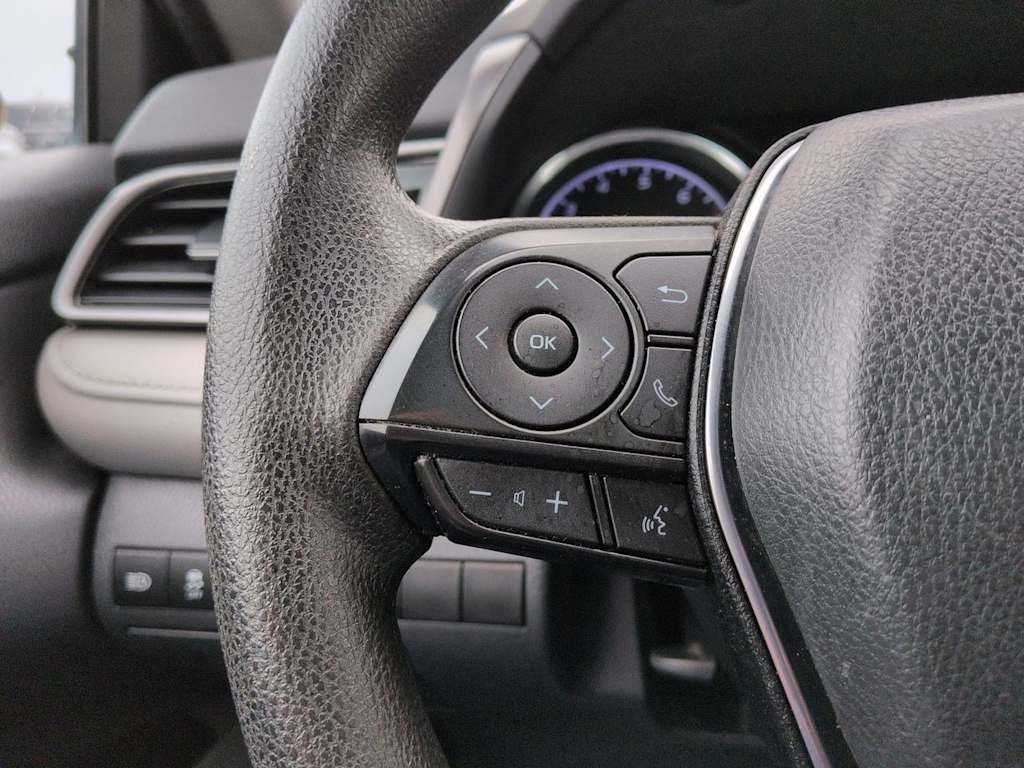 Thumbnail: 2020 Toyota Camry - 27